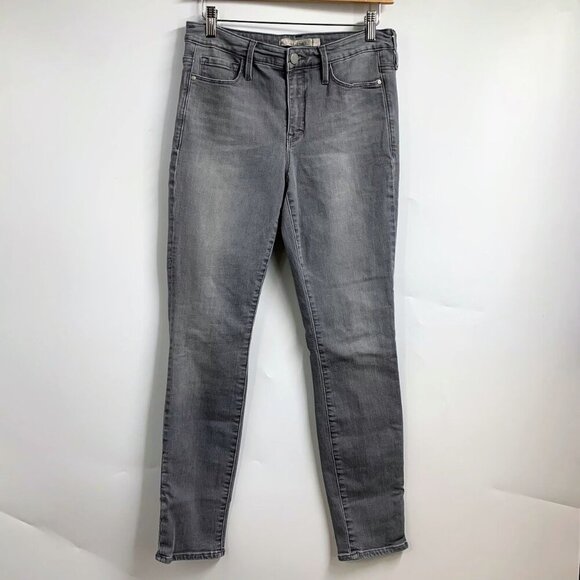 Athleta Sculptek Skinny #158935 Grey Wash‎ Hiking Travel Commute Jean Size 6 - Picture 1 of 14